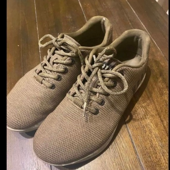 No bull trainers - Picture 2 of 11